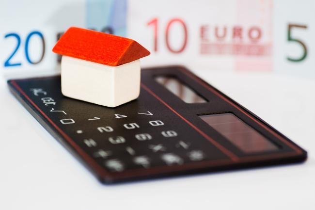 200 Euro grant for students has started